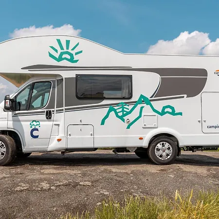 Campiri Base Prague - Motorhomes & Rvs Company Botel